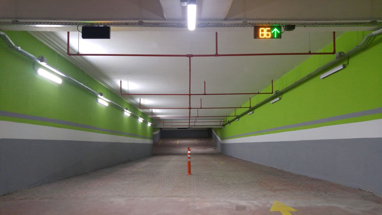 İSPARK Sultanbeyli Kent Meydanı Otoparkı